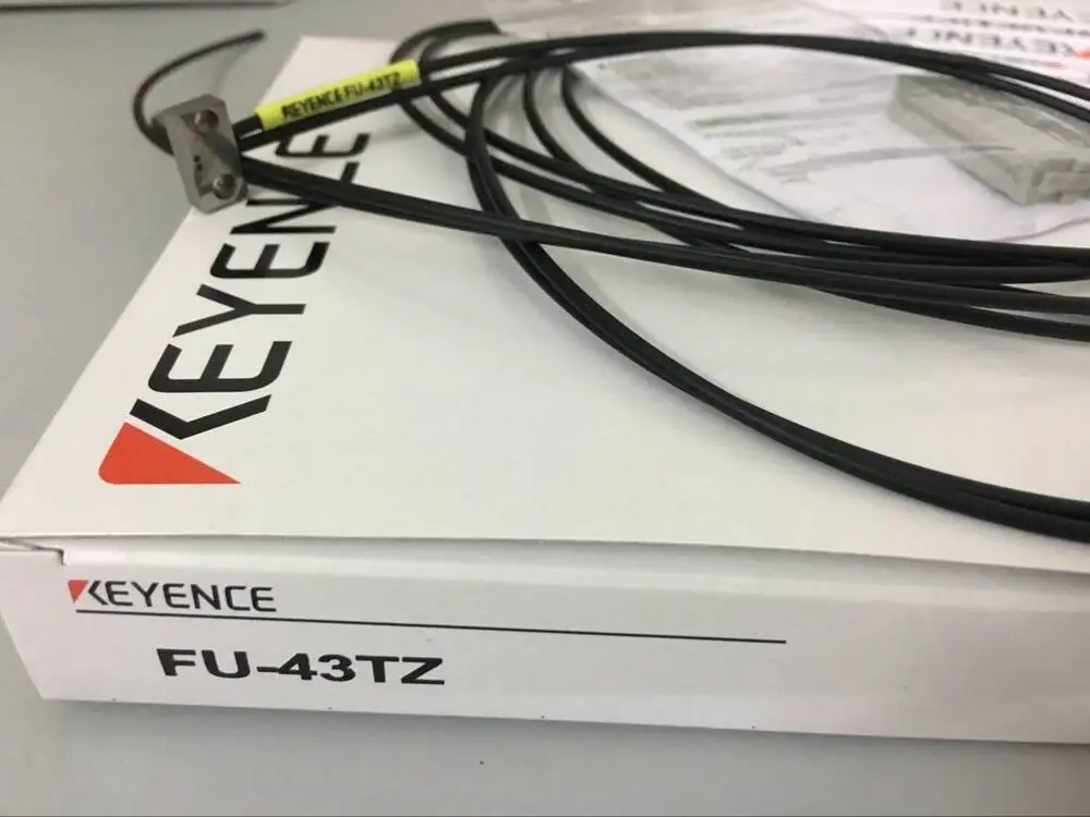 KEYENCE פו-43TZ סיב אופטי חיישן FU43TZ כבל חדש בתיבה משלוח חינם . ' - ' . 0